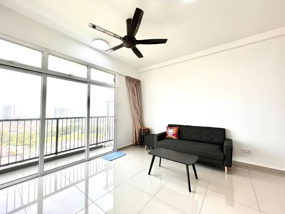 Urban Home-Swimming Pool-City Center Malacca 0*,