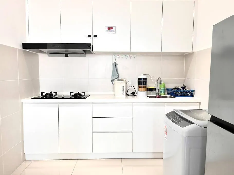Apartment Urban Home-Swimming Pool-City Center Malacca Malaysia