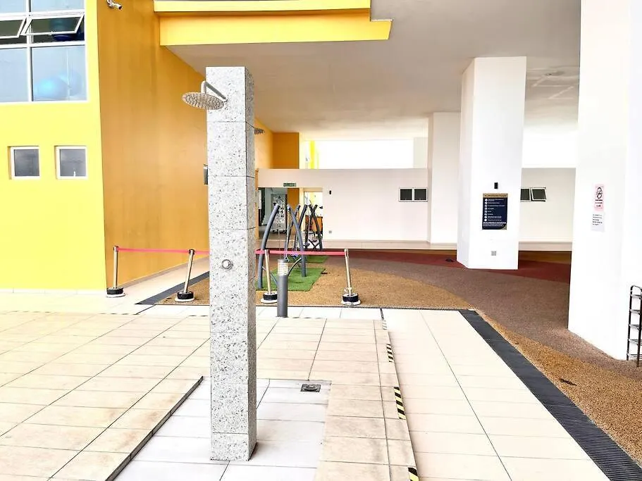Urban Home-Swimming Pool-City Center Malacca